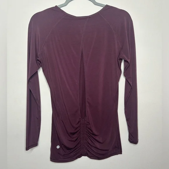 Lululemon Deep Stretch Long Sleeve Cinch Arctic Plum Purple Top Top sz 6 W3BHDS - Picture 2 of 9